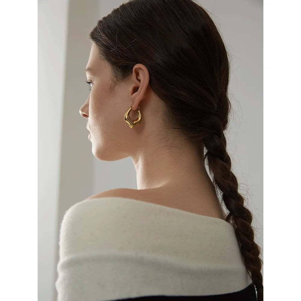 Sculpted Square Hoop Earrings
