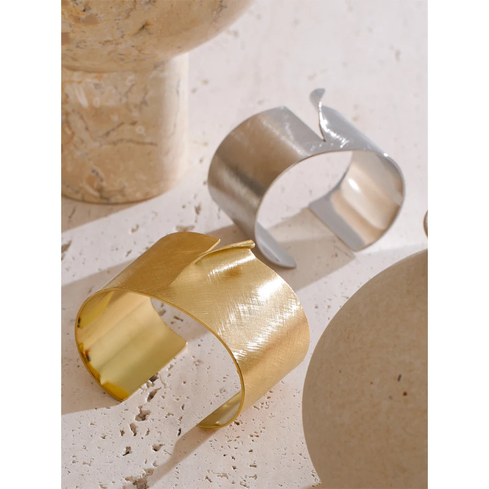 Isalene  Bracelets Aurelia Statement Cuff