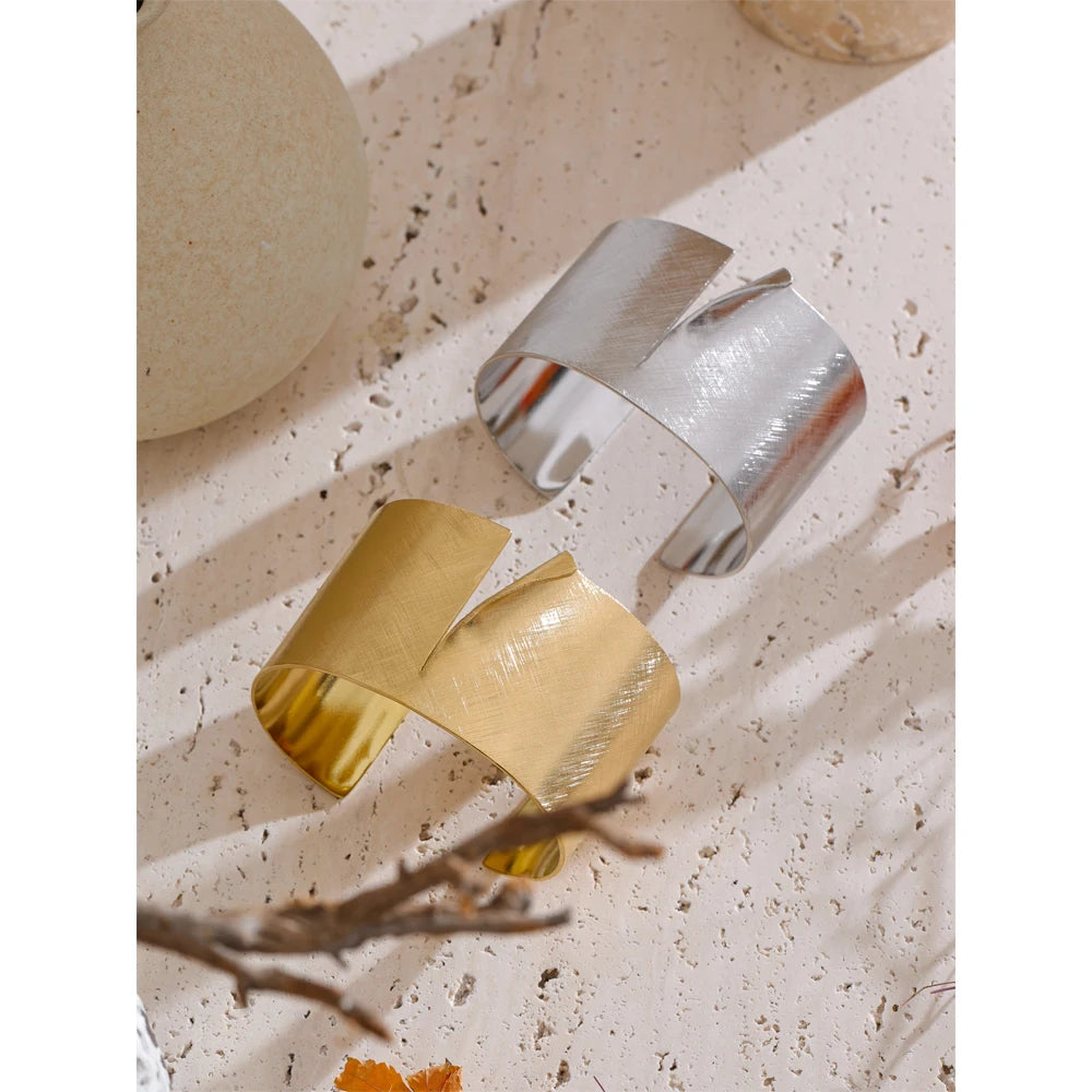 Isalene  Bracelets Aurelia Statement Cuff