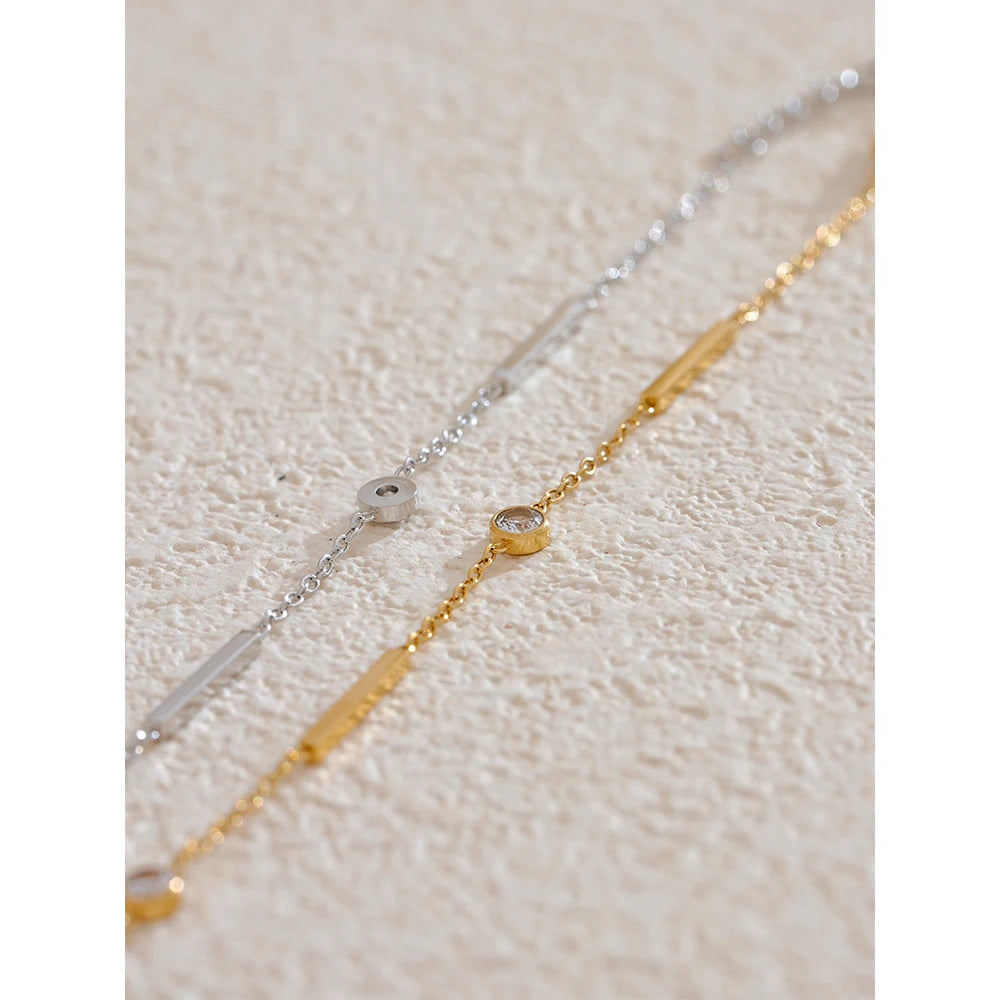 Isalene  Bracelets Elara Bar & Crystal Bracelet