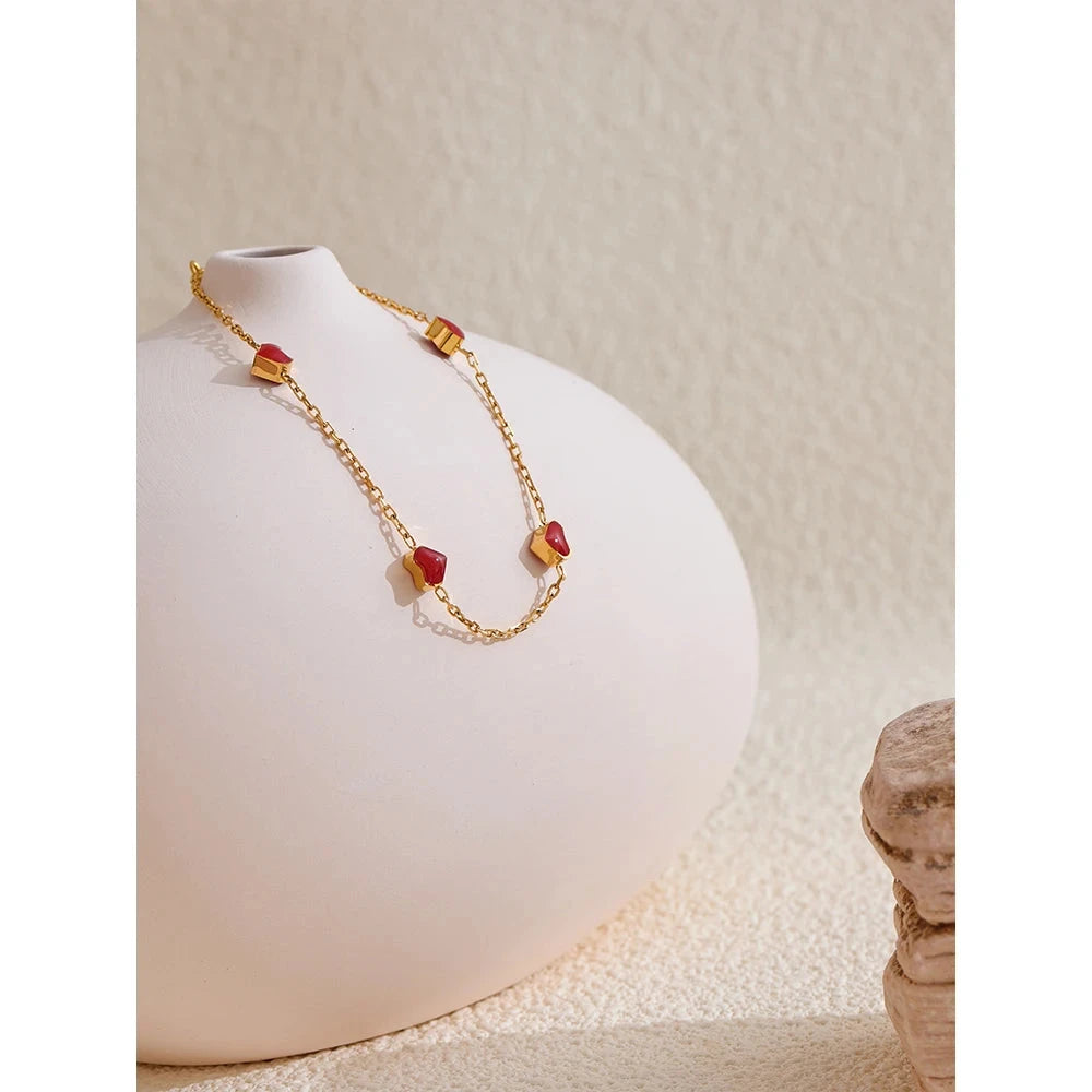 Isalene  Bracelets Gold Amora Charm Bracelet