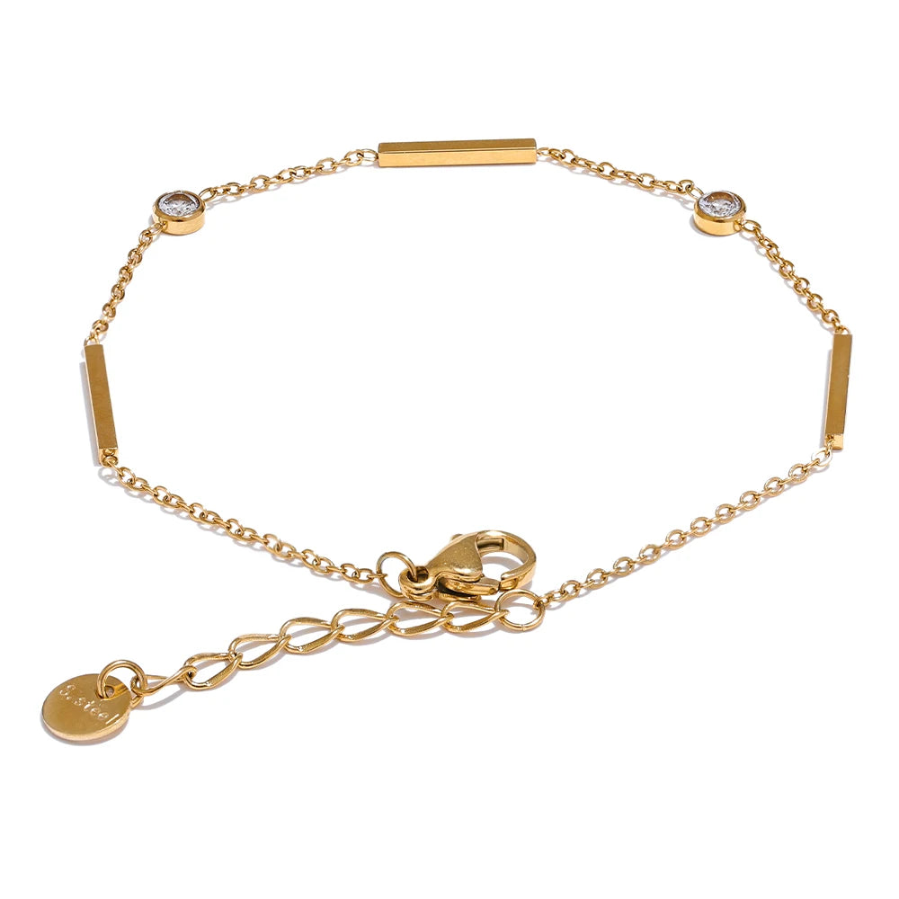 Isalene  Bracelets Gold Elara Bar & Crystal Bracelet