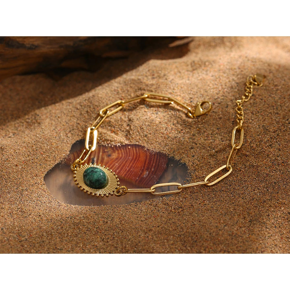 Isalene  Bracelets Gold / Green Verdant Sun Link Bracelet
