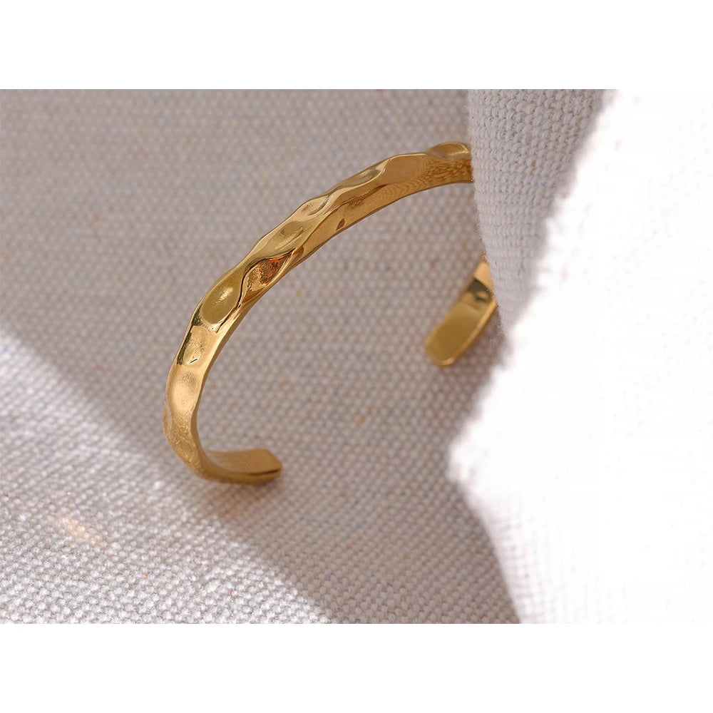 Isalene  Bracelets Gold Hammered Glow Cuff Bracelet