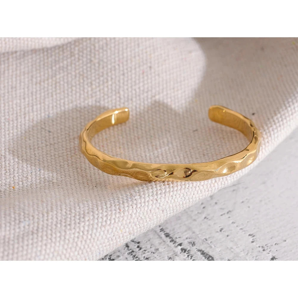 Isalene  Bracelets Gold Hammered Glow Cuff Bracelet