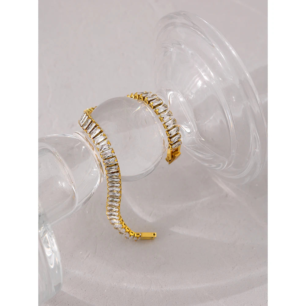 Isalene  Bracelets Gold Luminous Line Bracelet