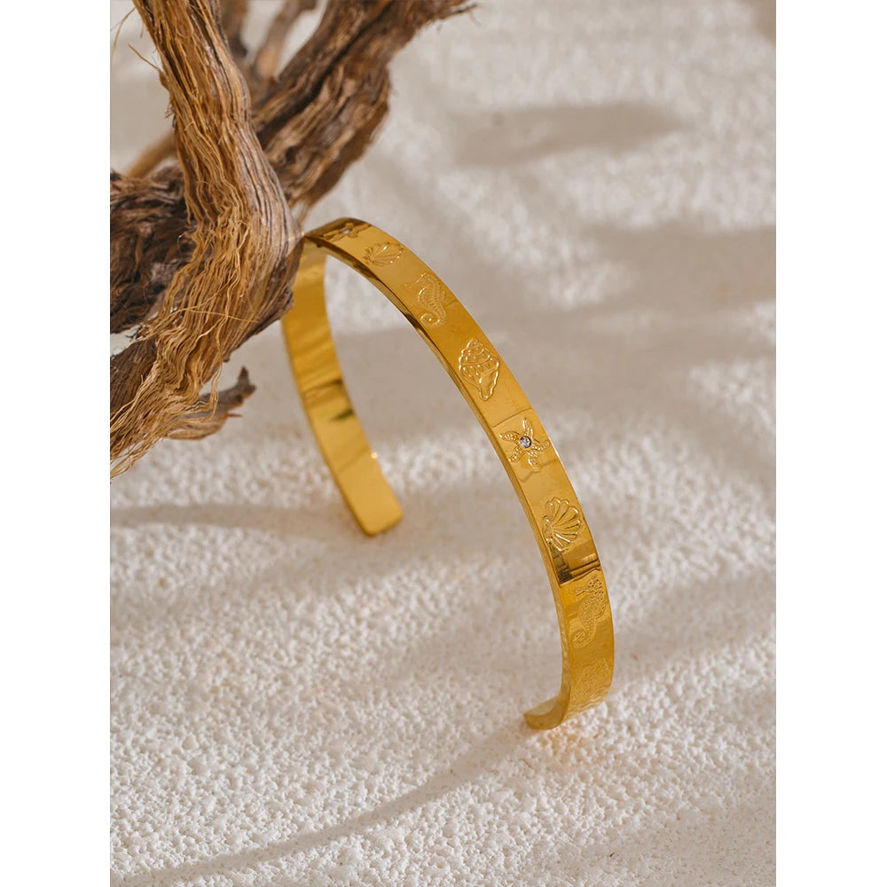Isalene  Bracelets Gold Marina Etched Cuff Bracelet