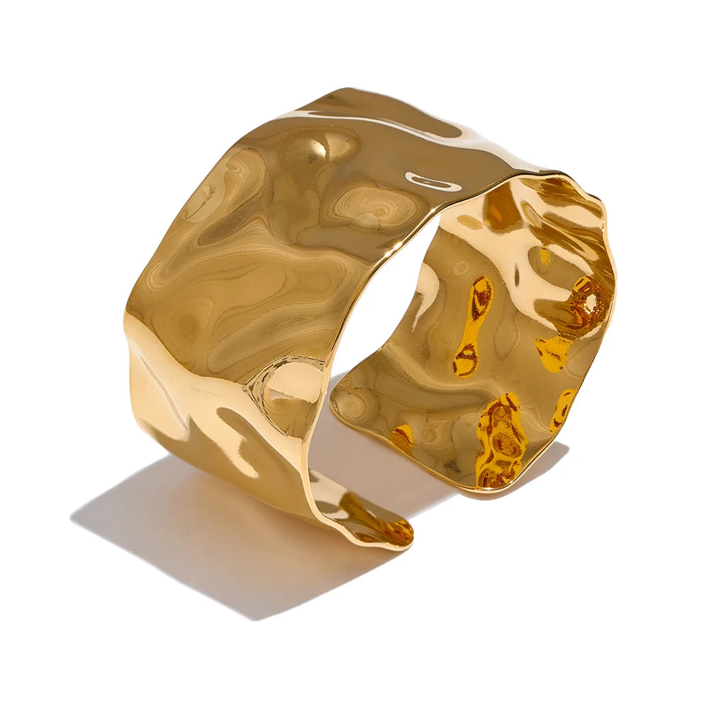 Isalene  Bracelets Gold Sculpted Wave Cuff Bracelet