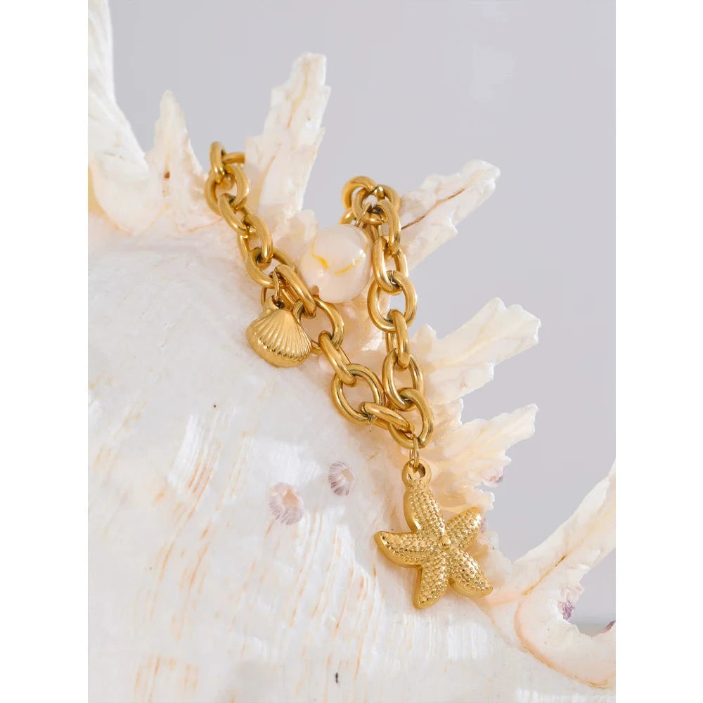 Isalene  Bracelets Gold Seaside Treasures Charm Bracelet