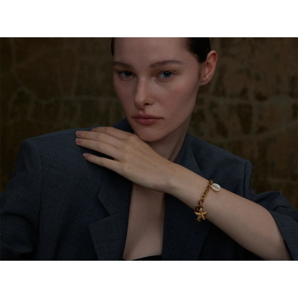 Isalene  Bracelets Gold Seaside Treasures Charm Bracelet