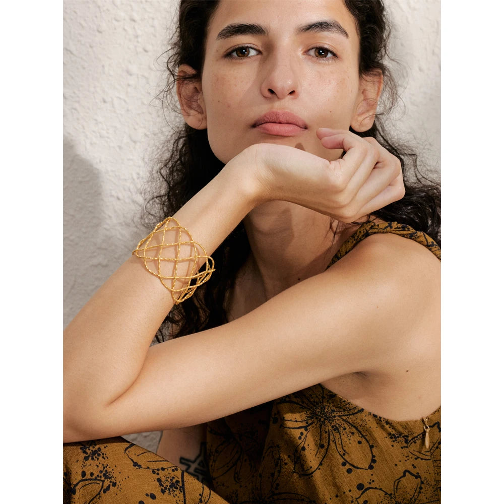 Isalene  Bracelets Gold Seraphina Wire Cuff