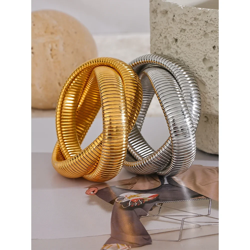 Isalene  Bracelets Infinity Twist Cuff Bracelet