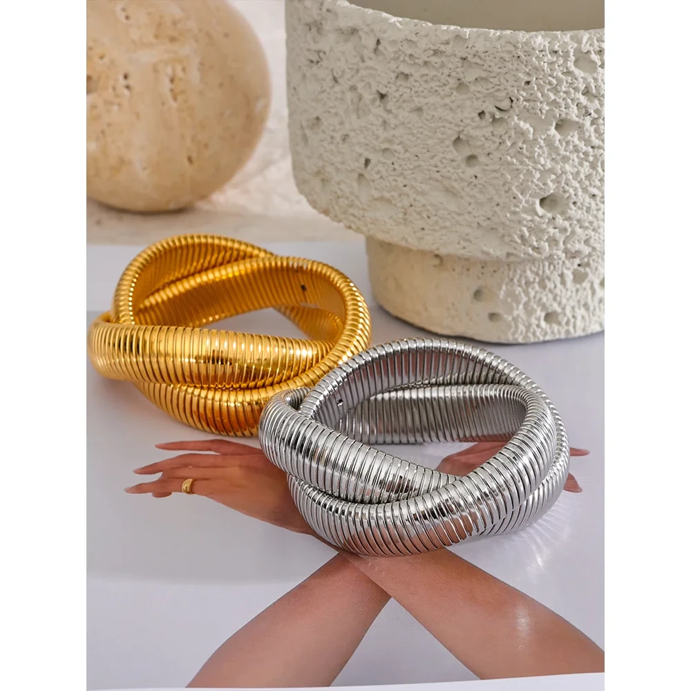 Isalene  Bracelets Infinity Twist Cuff Bracelet