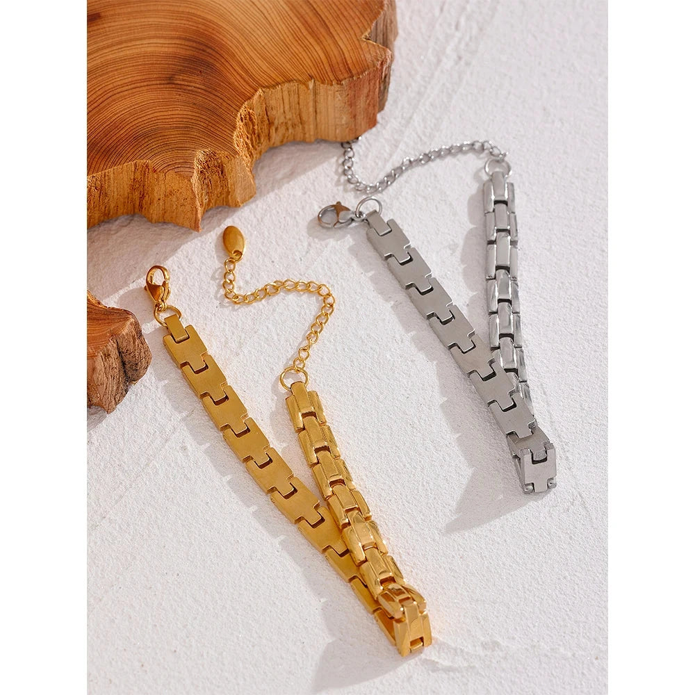 Isalene  Bracelets Modern Link Bracelet
