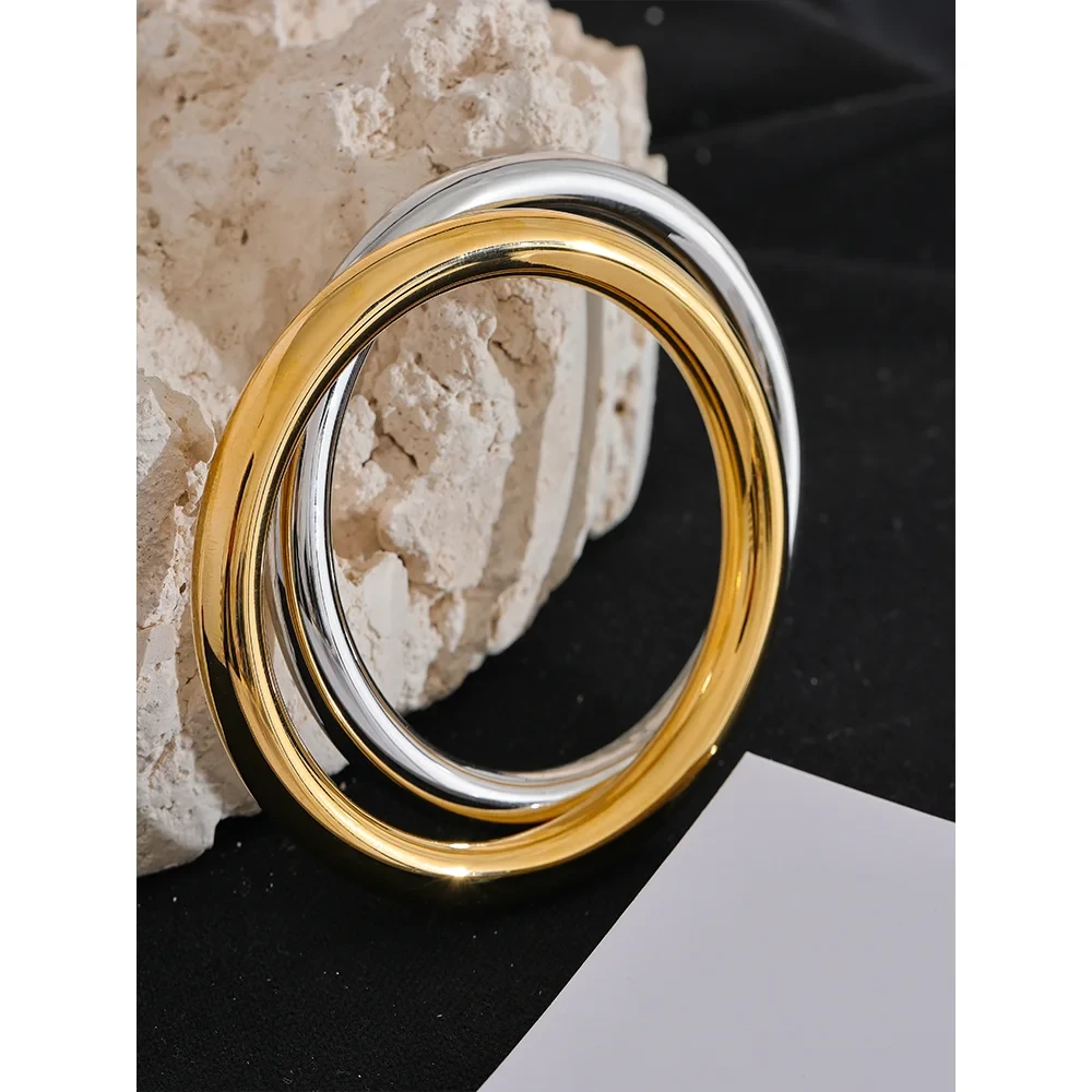 Isalene  Bracelets Polished Duo Bangle Set