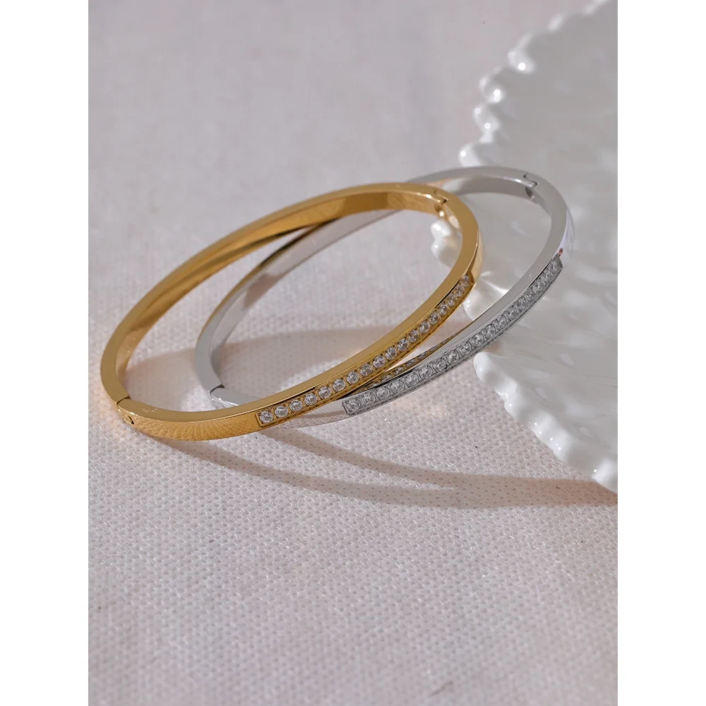 Isalene  Bracelets Radiance Crystal Bangle
