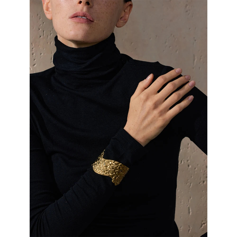 Isalene  Bracelets Sculpted Horizon Cuff
