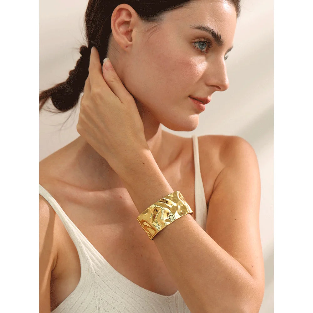 Isalene  Bracelets Sculpted Wave Cuff Bracelet