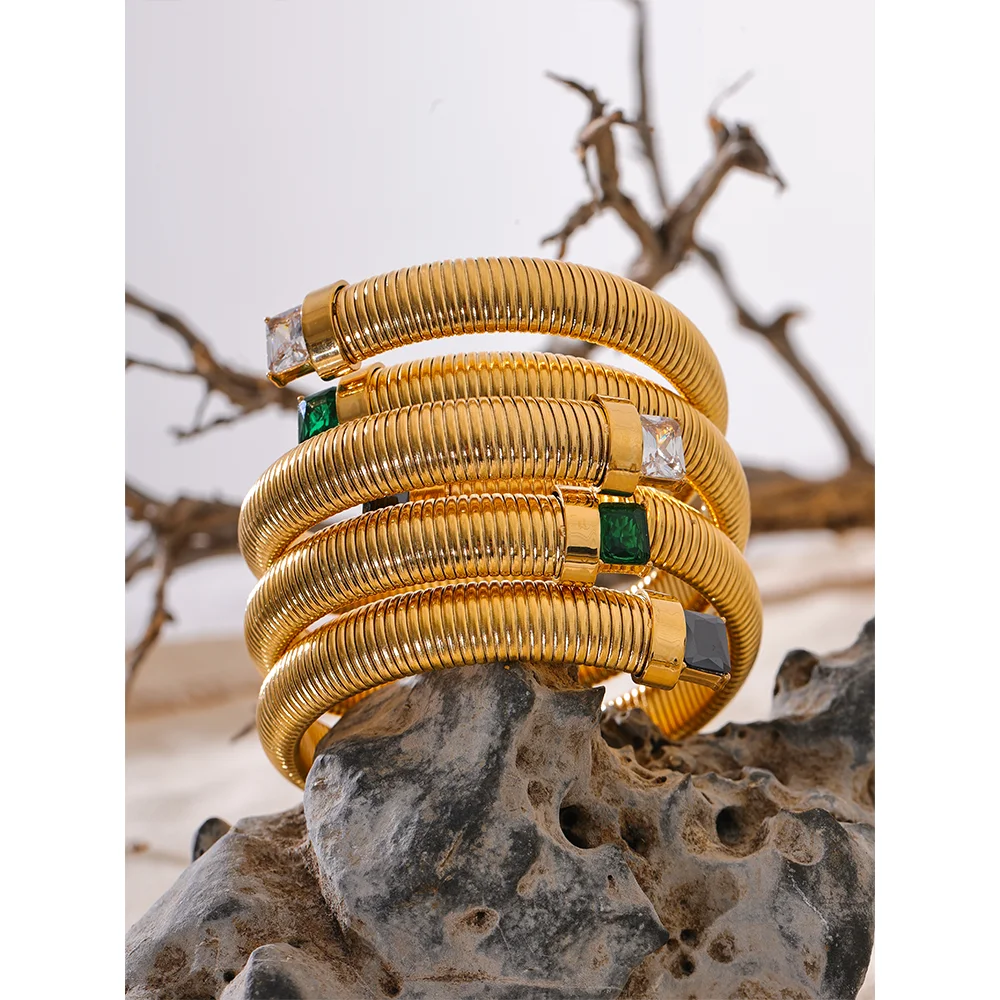 Isalene  Bracelets Serpent Glow Cuff