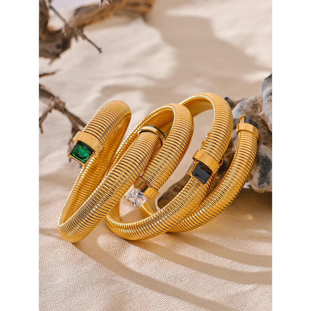 Isalene  Bracelets Serpent Glow Cuff