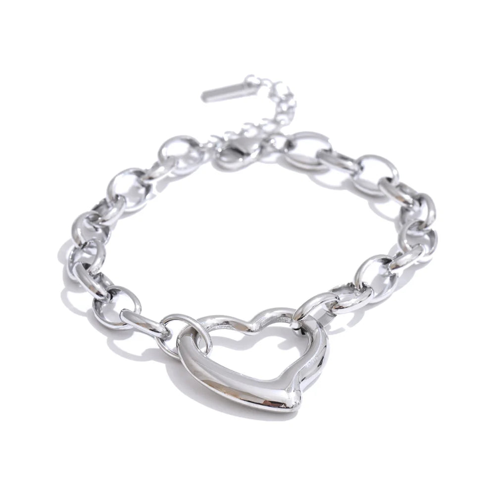 Isalene  Bracelets Silver Amour Heart Bracelet