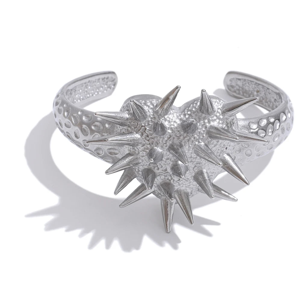 Isalene  Bracelets Silver Aurora Spiked Heart Cuff