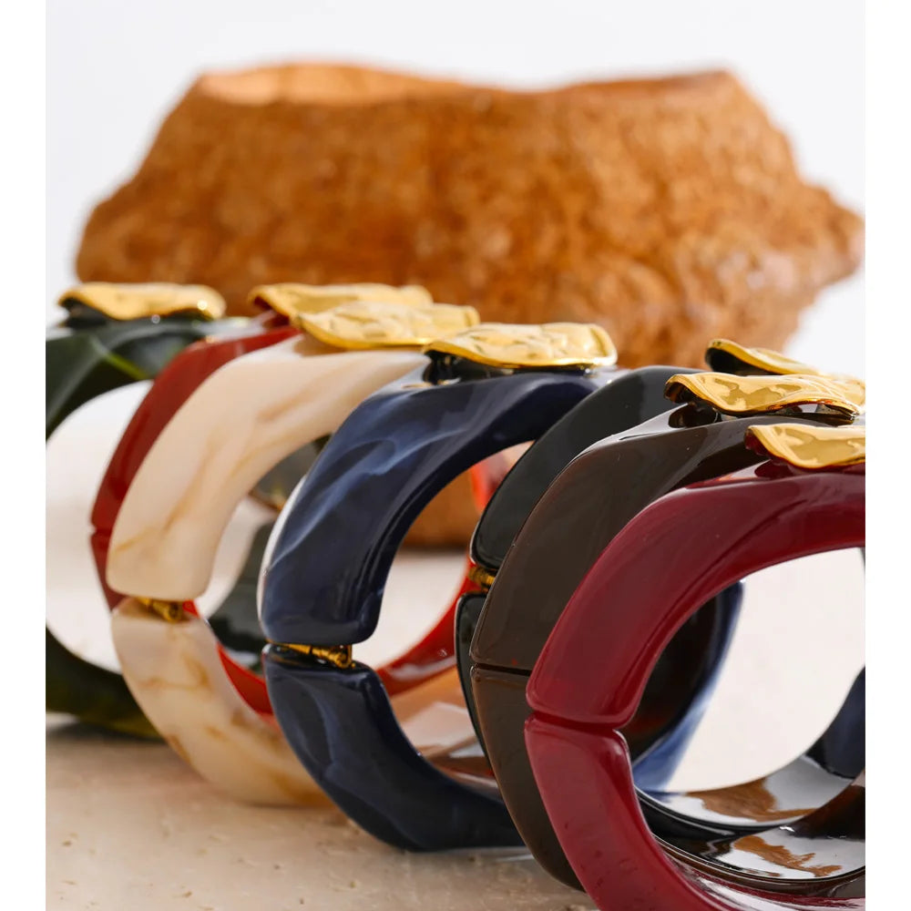 Isalene  Bracelets Twisted Resin Statement Bangle