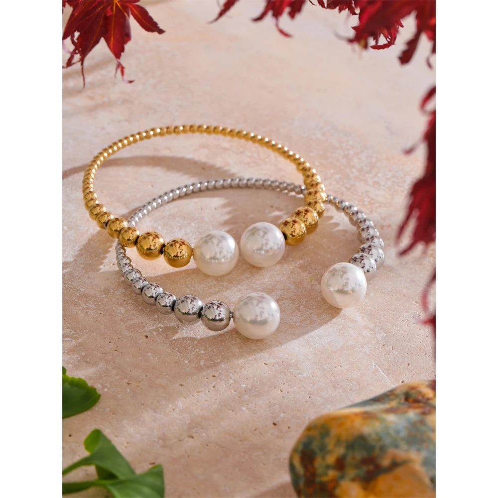 Isalene  Bracelets Vivienne Pearl Cuff