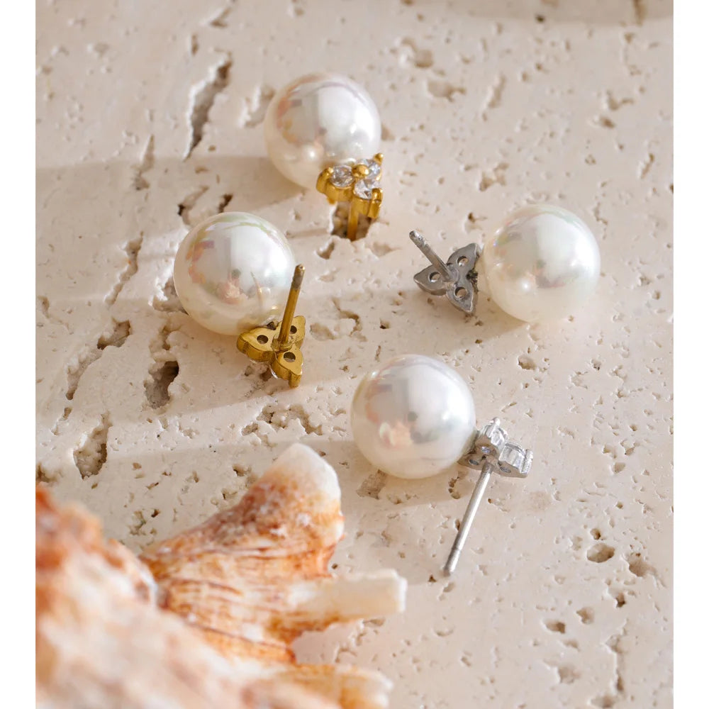 Isalene  Earrings Arabella Pearl Stud Earrings