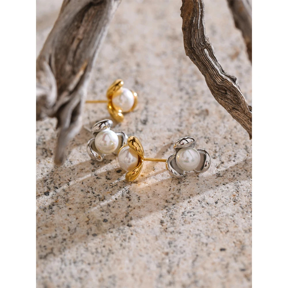 Isalene  Earrings Elise Pearl Knot Earrings