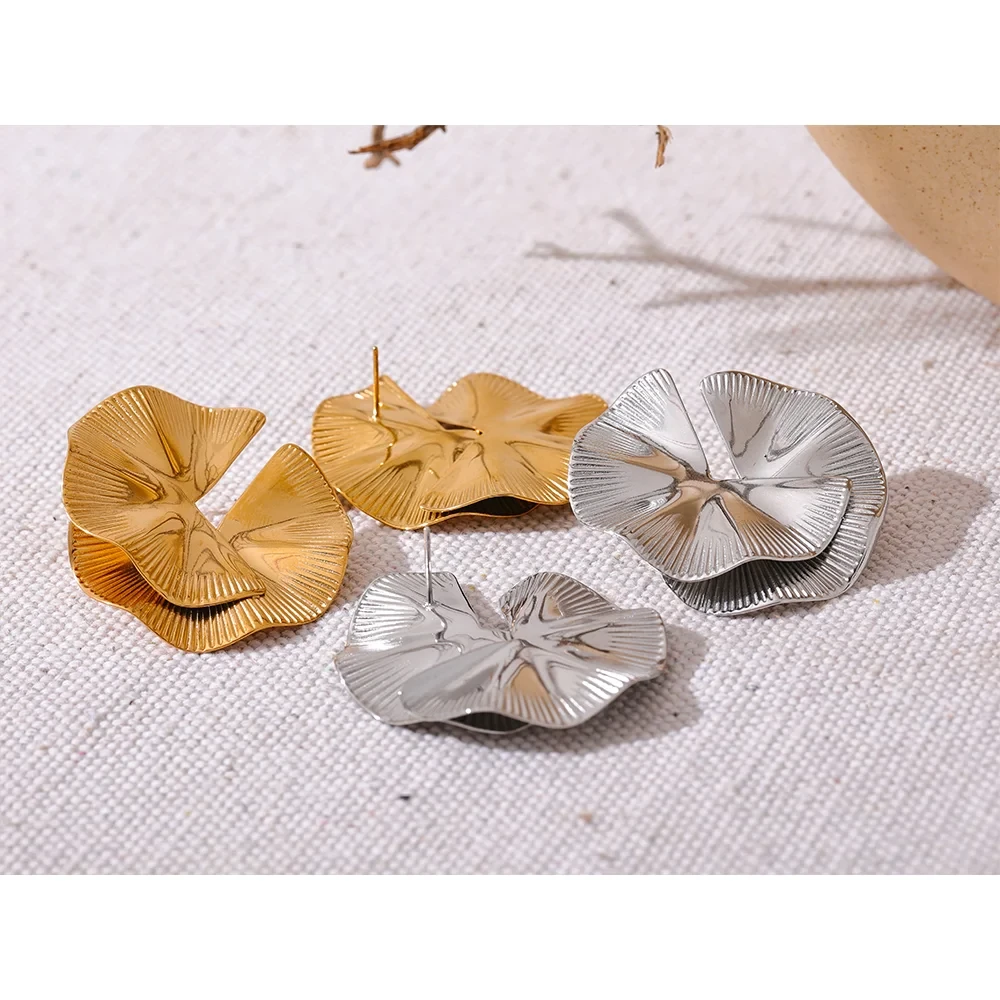 Isalene  Earrings Ginkgo Bloom Earrings