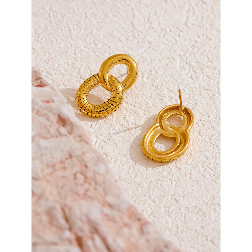 Isalene  Earrings Gold Alessia Link Earrings
