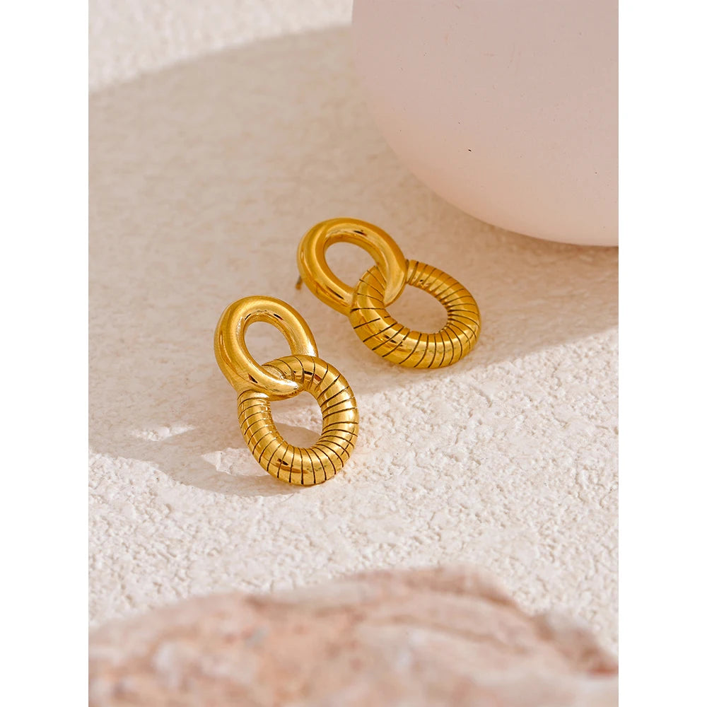 Isalene  Earrings Gold Alessia Link Earrings