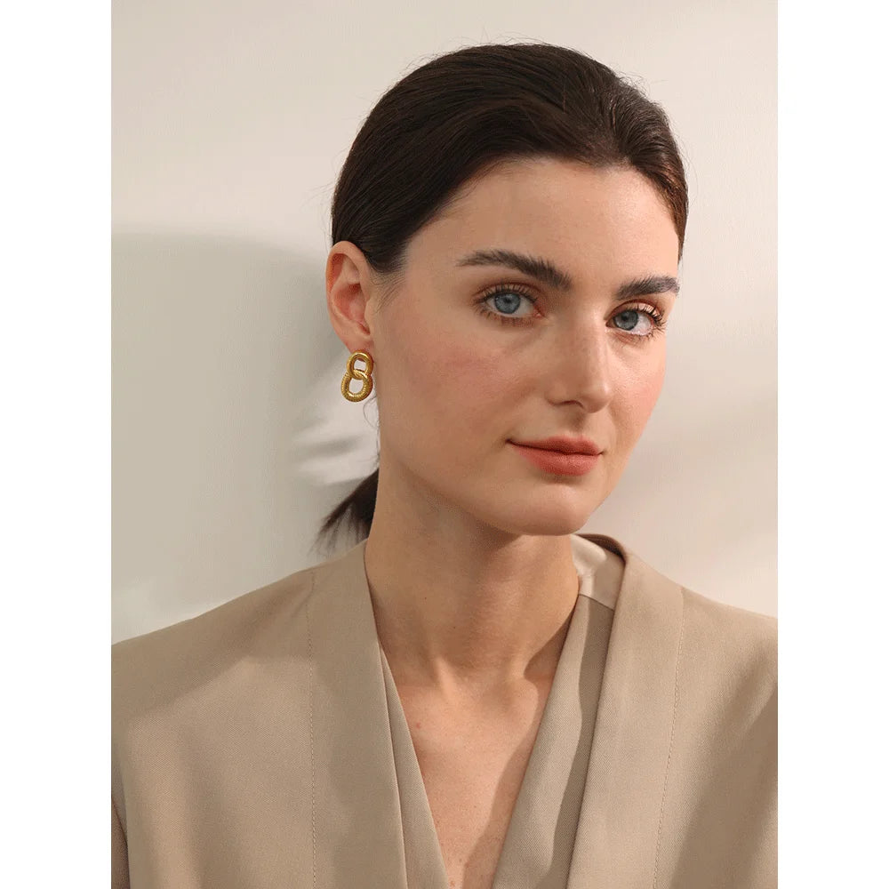 Isalene  Earrings Gold Alessia Link Earrings
