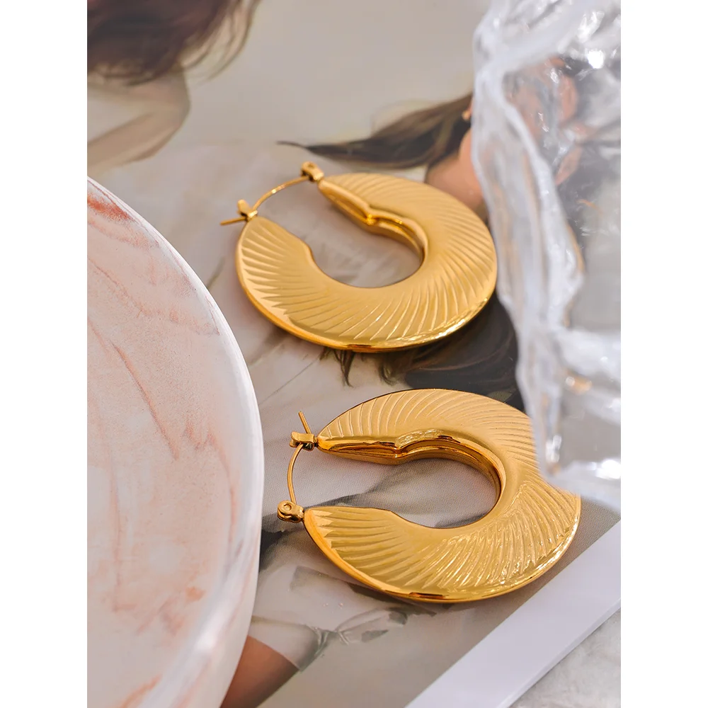 Isalene  Earrings Gold Ribbed Statement Hoop Earrings