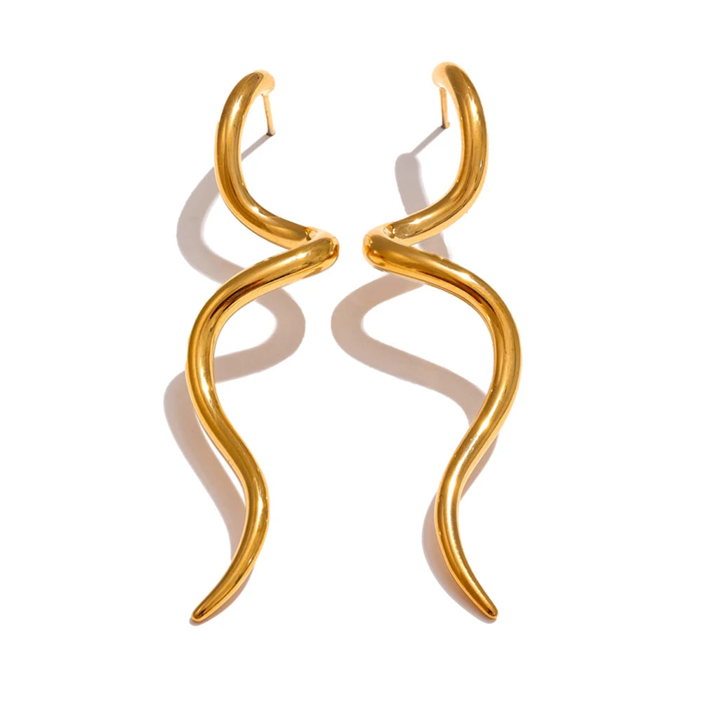 Isalene  Earrings Gold Serpentina Wave Earrings