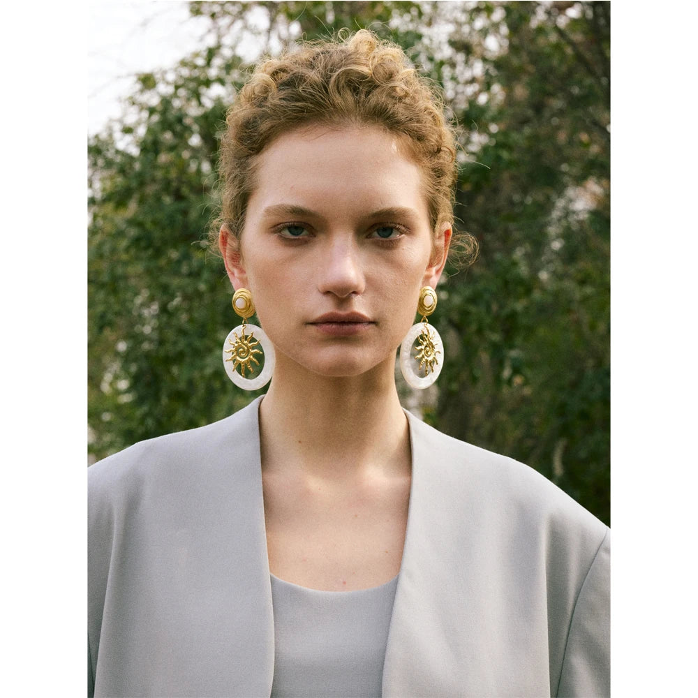Isalene  Earrings Gold Solara Pearl Drop Earrings