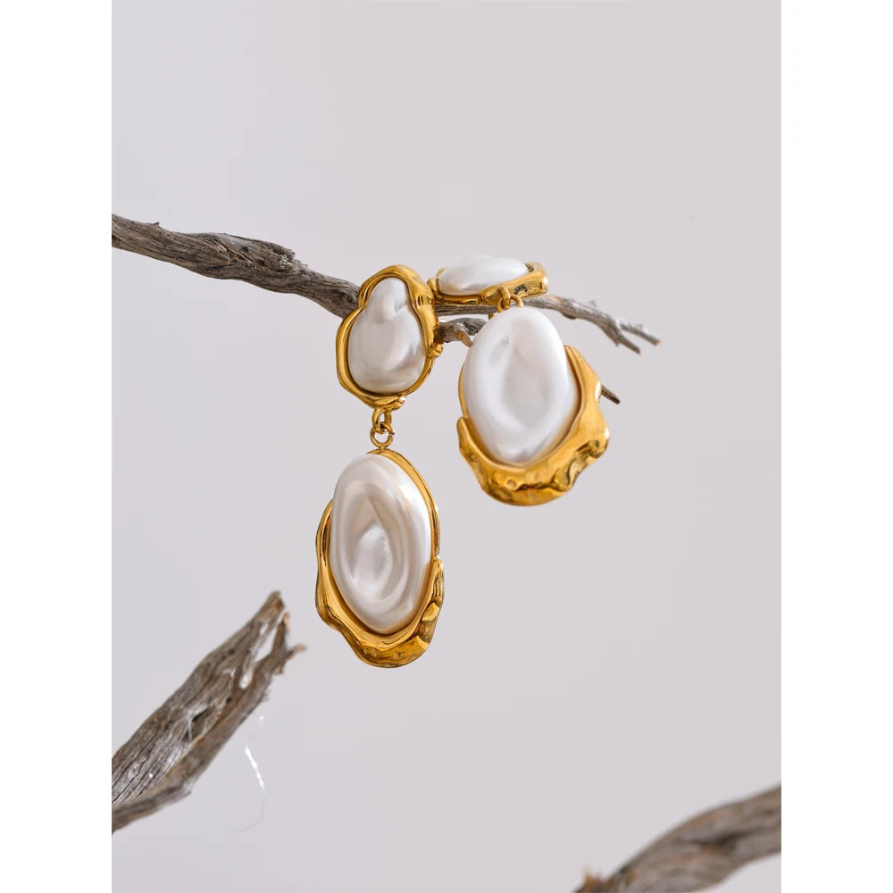 Isalene  Earrings Pearl White Celestine Pearl Earrings