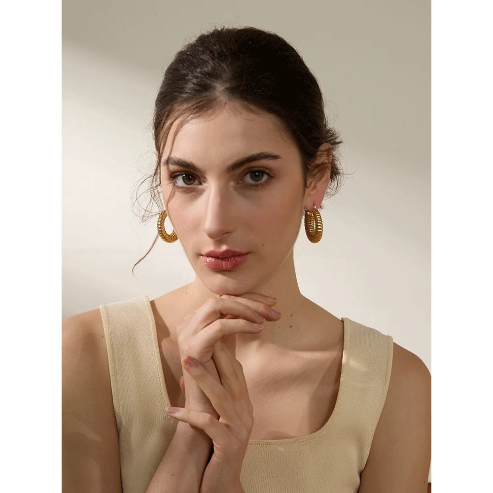 Isalene  Earrings Ribbed Statement Hoop Earrings