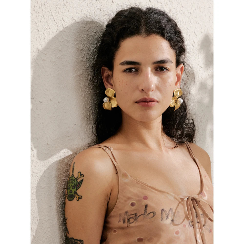 Isalene  Earrings Seraphina Pearl Bloom Earrings