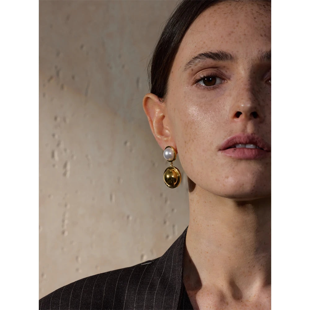 Isalene  Earrings Serena Pearl Dome Earrings