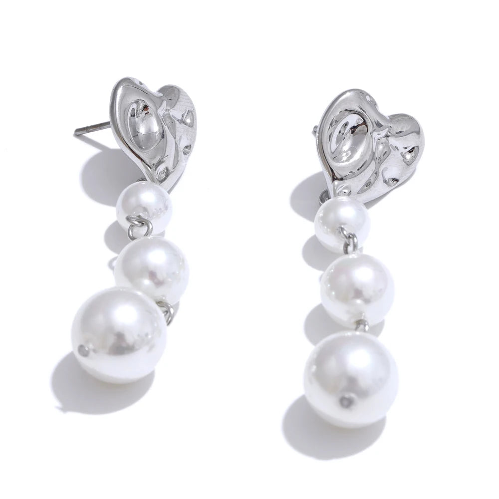 Isalene  Earrings Silver Valentina Pearl Earrings
