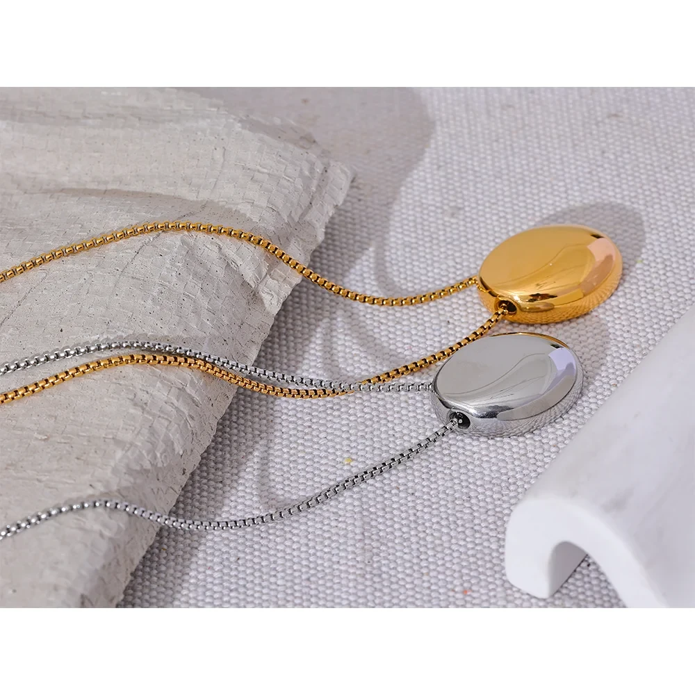 Isalene  Necklaces Aurora Oval Pendant Necklace