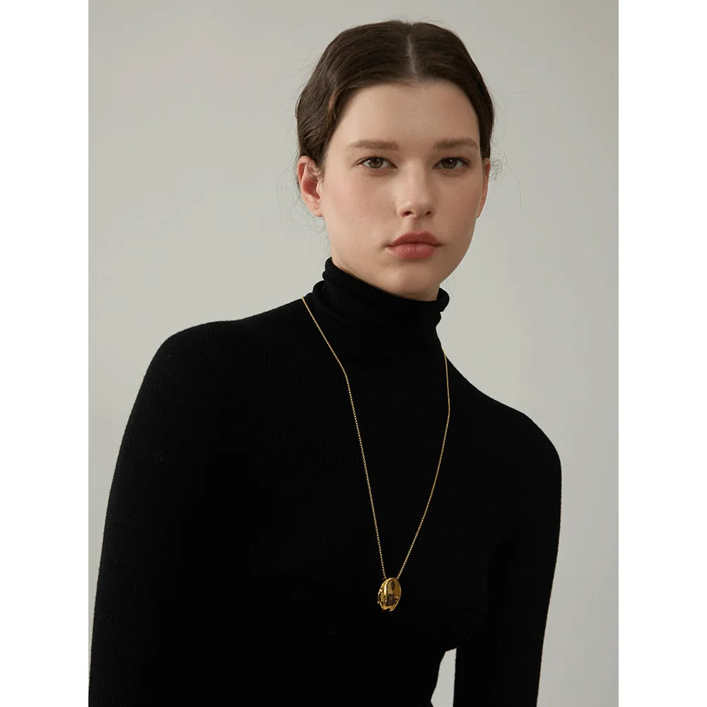 Isalene  Necklaces Aurora Oval Pendant Necklace