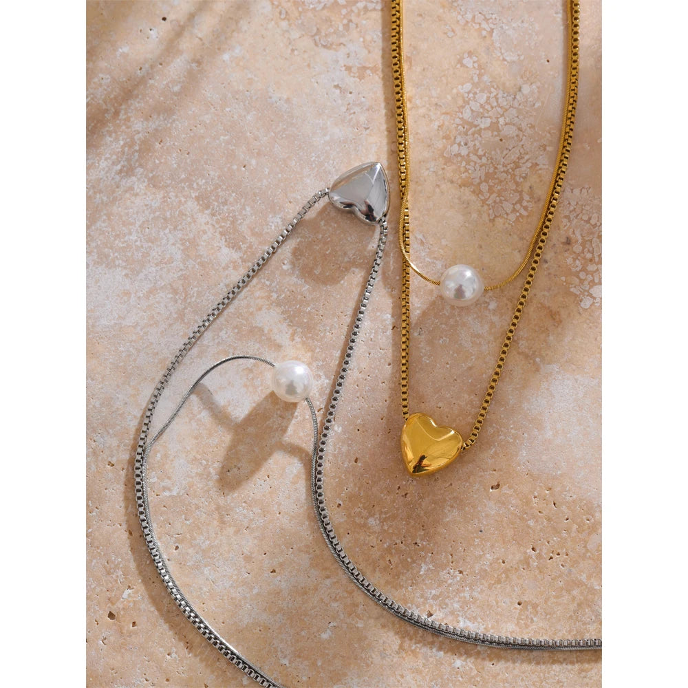 Isalene  Necklaces Aurora Pearl & Heart Layered Necklace