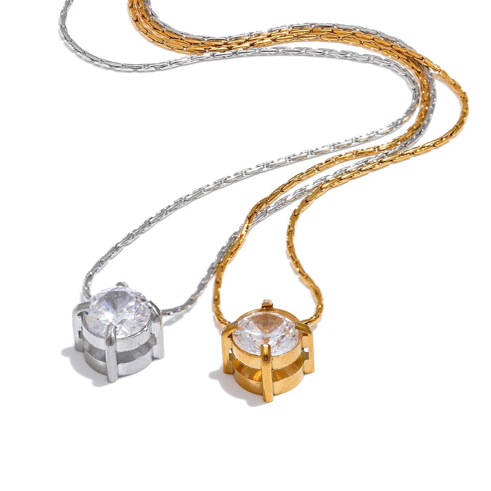 Isalene  Necklaces Aurora Solitaire Pendant Necklace