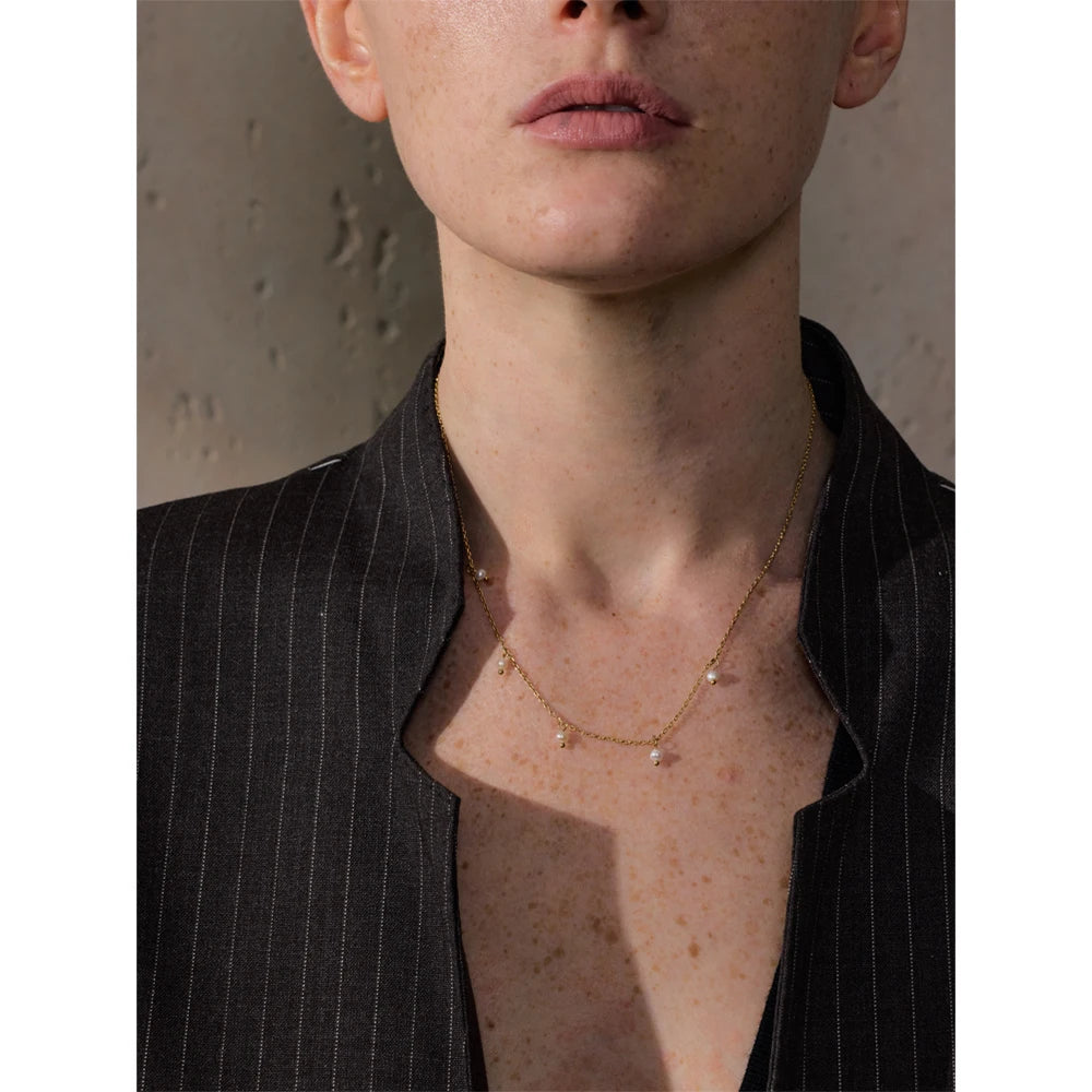 Isalene  Necklaces Dainty Pearl Drop Necklace