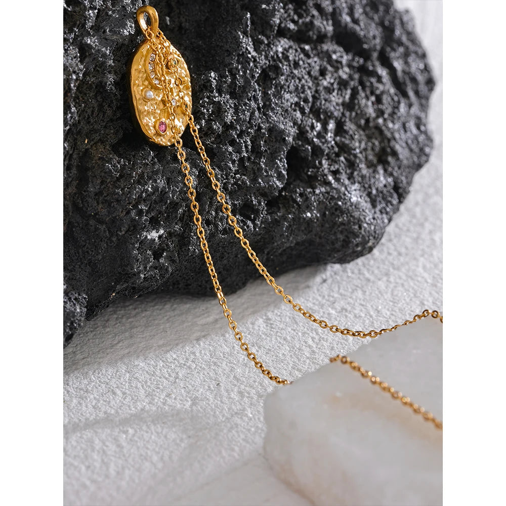 Isalene  Necklaces Gold Celestial Aura Pendant Necklace