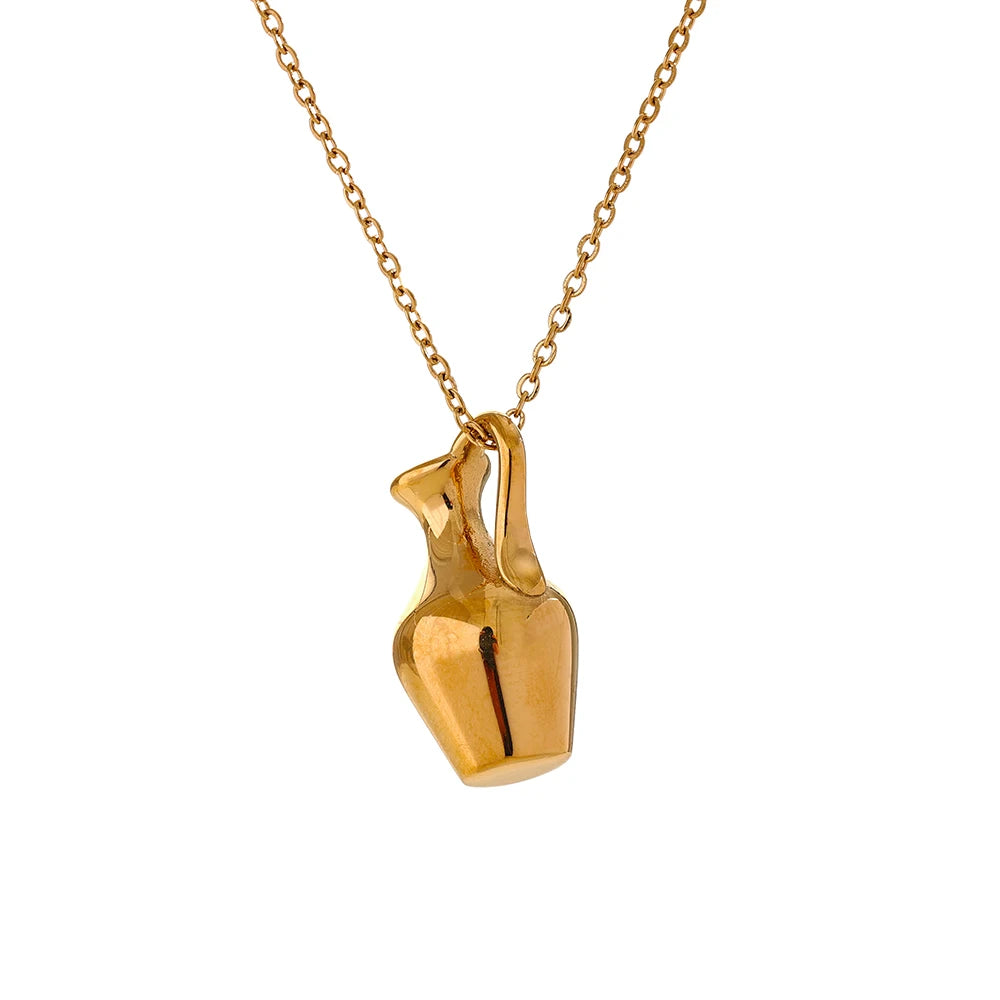 Isalene  Necklaces Gold Elysia Amphora Necklace