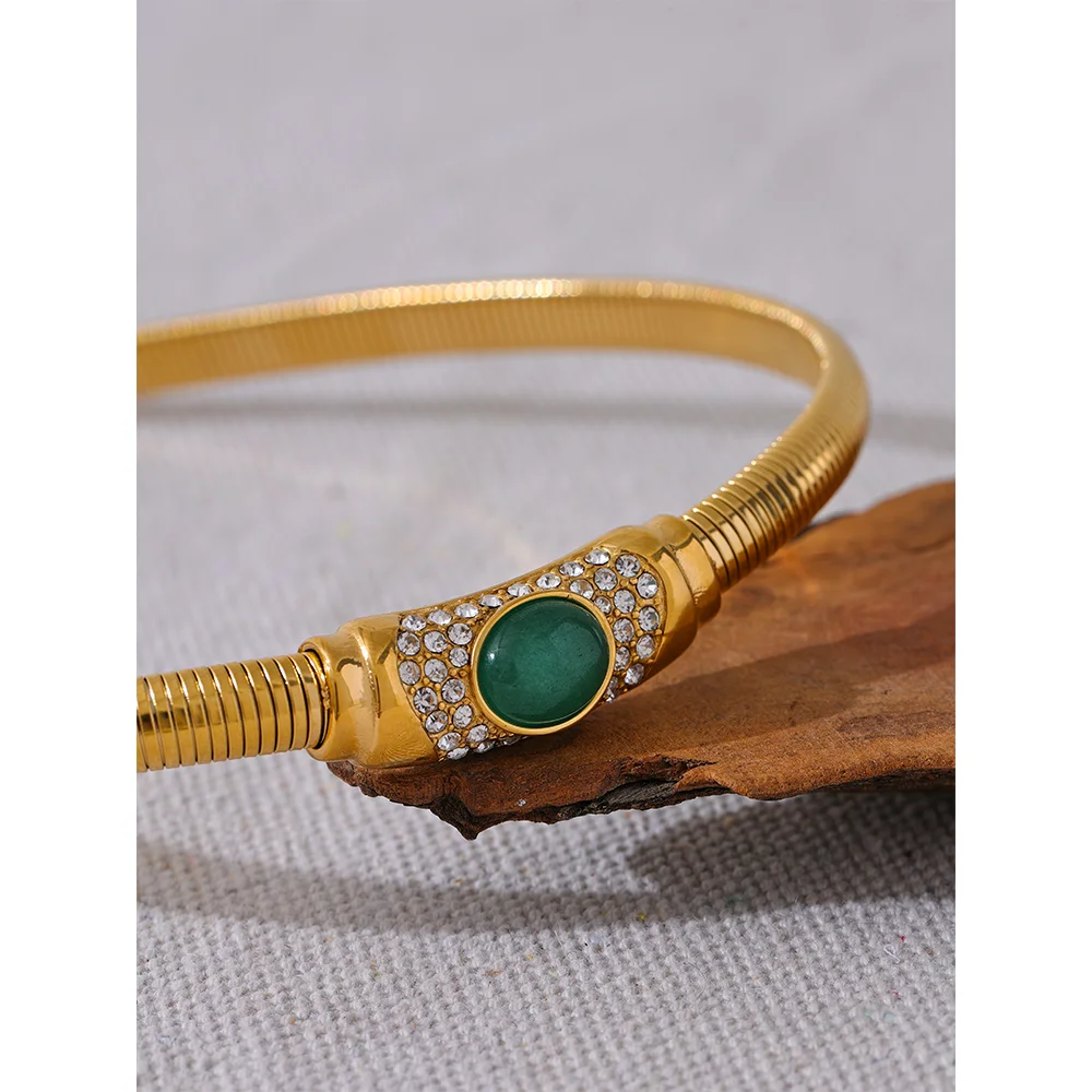 Isalene  Necklaces Gold Green Stone Snake Necklace